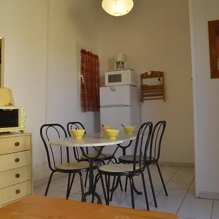 شقة Climatise A 450m Avec Terrasse Et Parking Prive - 7 Couchages, Cap D'agde - Fr-1-249-44 *