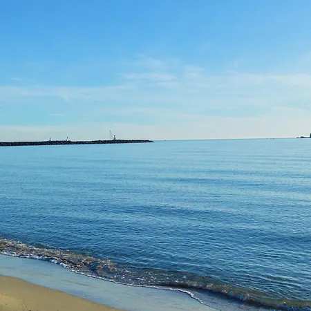 شقة Climatise A 450m Avec Terrasse Et Parking Prive - 7 Couchages, Cap D'agde - Fr-1-249-44